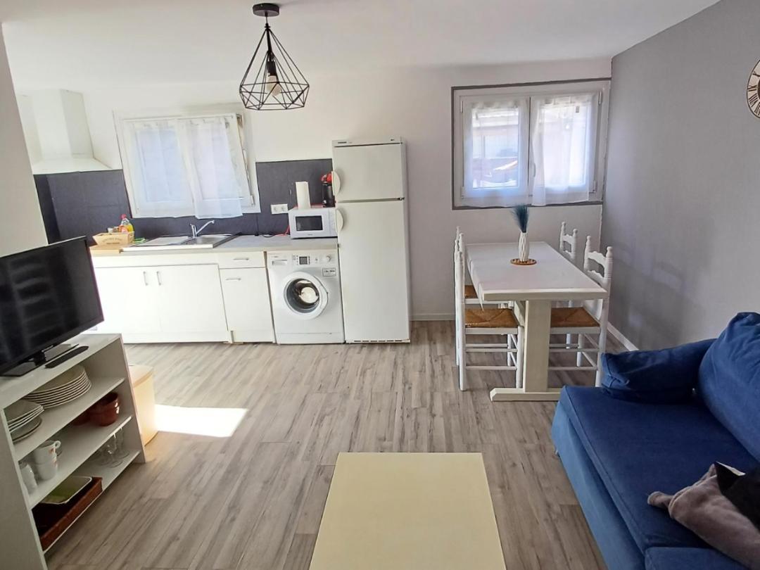 Appartement De Vacances En Cerdagne Bourg-Madame Exterior photo